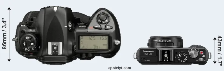 Compare D2X versus LX5 top