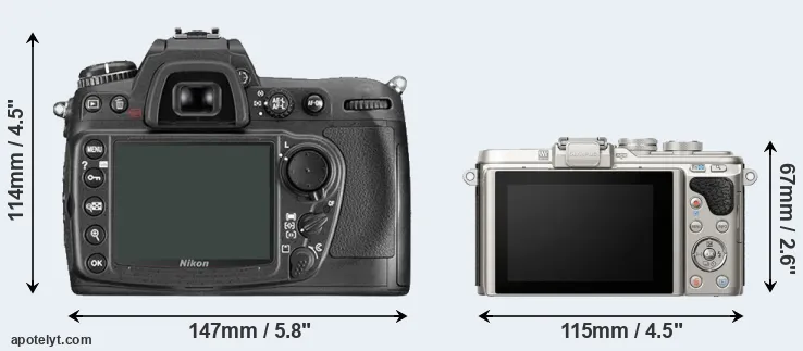 Comparison D300 or E-PL8 rear