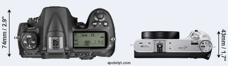 Compare D300 versus NX500 top