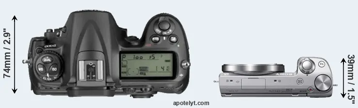 Compare D300 versus NEX-5T top