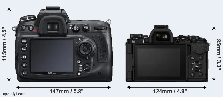Comparison D300S or E-M5 II rear