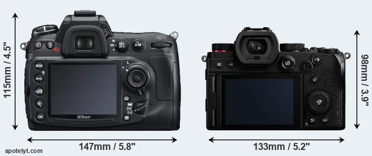 Comparison D300S or S5 rear