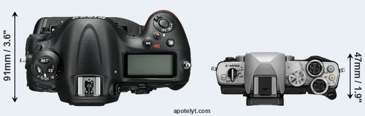 Compare D4S versus E-M10 II top