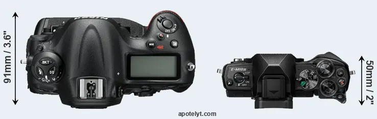 Compare D4S versus E-M10 III top
