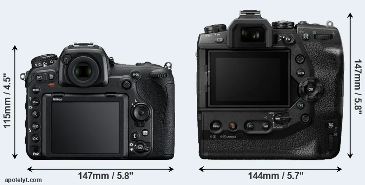 Comparison D500 or E-M1X rear