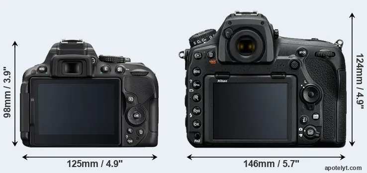 Comparison D5300 or D850 rear