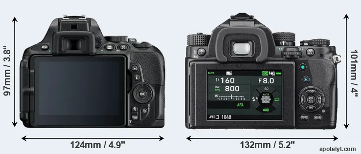 Comparison D5600 or KP rear