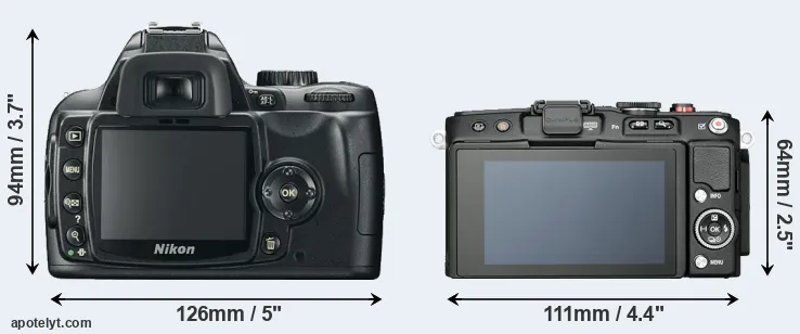 Comparison D60 or E-PL6 rear