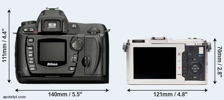 Comparison D70 or E-P1 rear