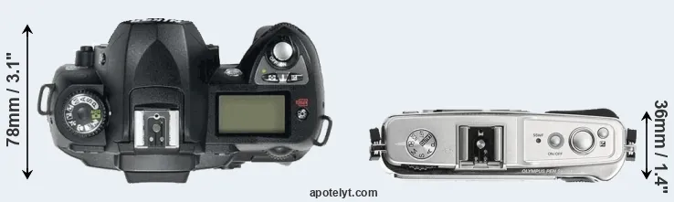 Compare D70 versus E-P1 top