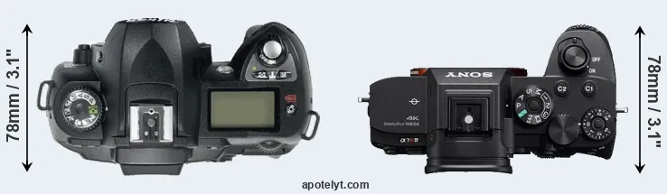Compare D70 versus A7R IV top