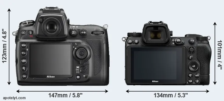 Comparison D700 or Z7 II rear