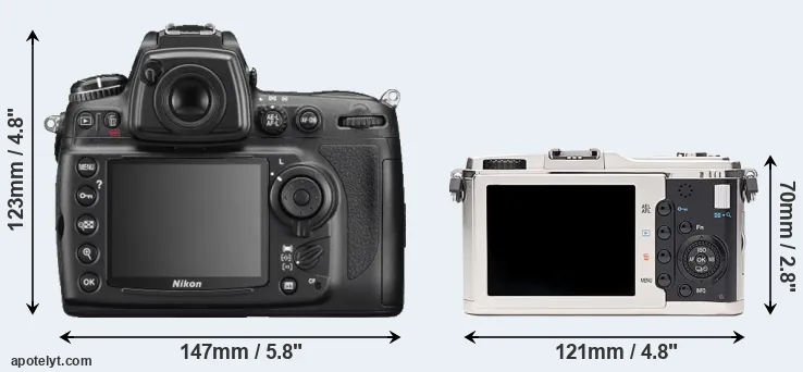Comparison D700 or E-P1 rear