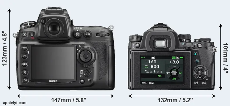 Comparison D700 or KP rear