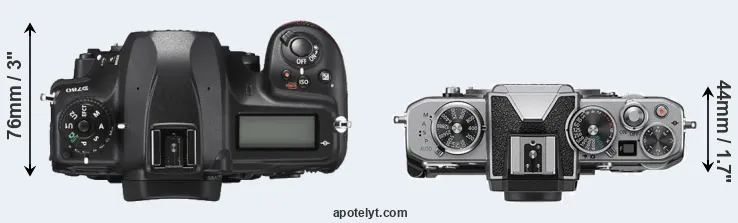 Compare D780 versus Z fc top