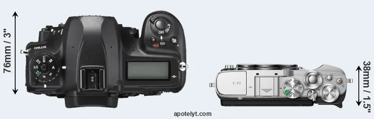 Compare D780 versus E-P7 top