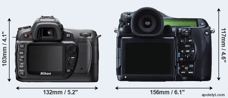 Comparison D80 or 645Z rear