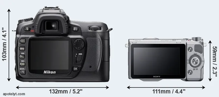 Comparison D80 or NEX-5T rear