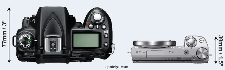 Compare D90 versus NEX-5T top