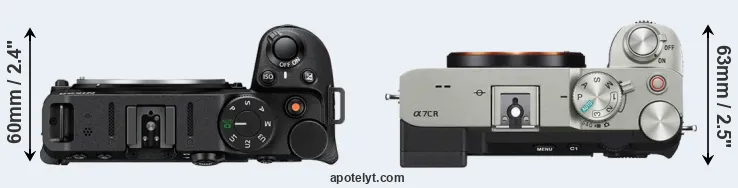 Compare Z30 versus A7C R top
