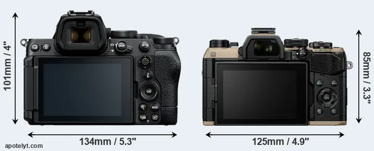 Comparison Z5 II or OM-5 II rear