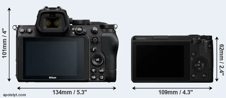 Comparison Z5 or GR III rear