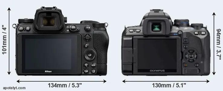 Comparison Z6 II or E-620 rear