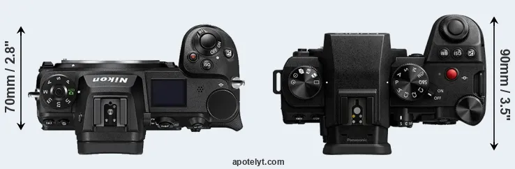 Compare Z6 II versus G9 II top