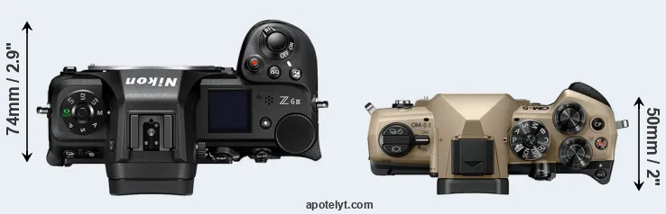 Compare Z6 III versus OM-5 II top