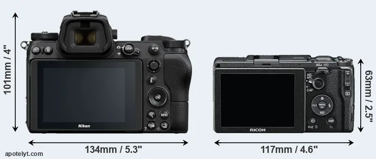 Comparison Z6 or GR II rear
