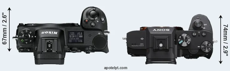 Compare Z6 versus A7 III top