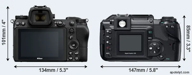 Comparison Z7 or E-300 rear
