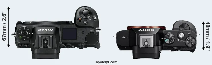 Compare Z7 versus A7 top