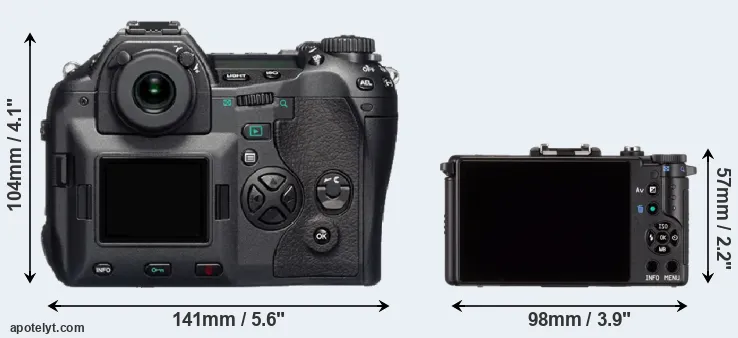Comparison E-1 or Pentax Q rear