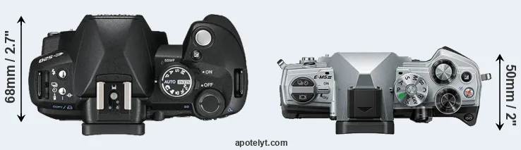 Compare E-520 versus E-M5 III top