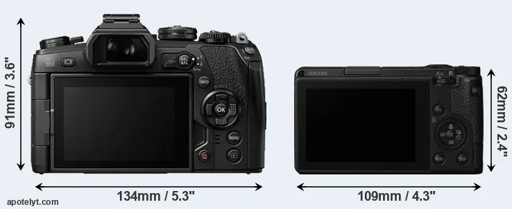 Comparison E-M1 II or GR III rear