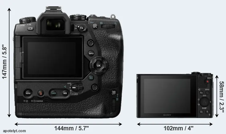 Comparison E-M1X or HX90V rear