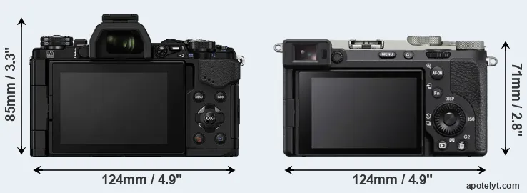 Comparison E-M5 II or A7C II rear