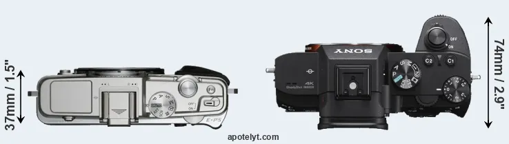 Compare E-P5 versus A7 III top