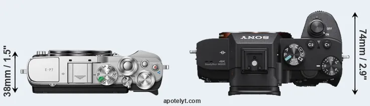 Compare E-P7 versus A7 III top