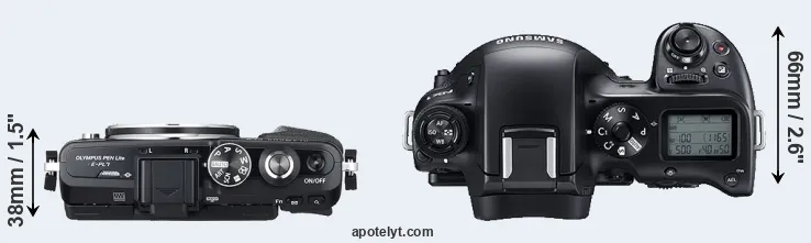 Compare E-PL7 versus NX1 top