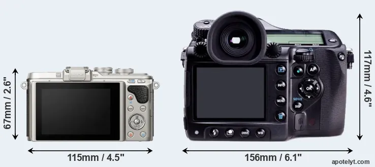 Comparison E-PL8 or 645D rear