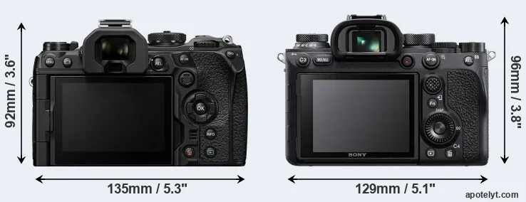 Comparison OM-1 or A9 II rear