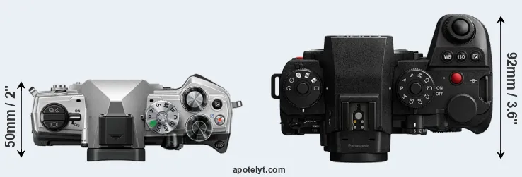 Compare OM-5 versus S1 II top