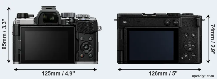 Comparison OM-5 or S9 rear