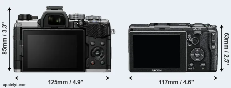 Comparison OM-5 or GR II rear