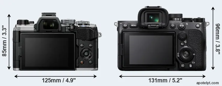 Comparison OM-5 or A7 IV rear