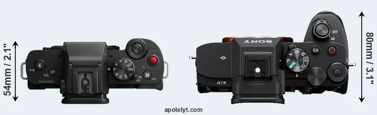 Compare G100 versus A7 IV top