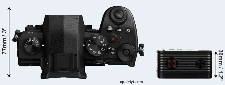 Compare G90 versus RX0 top