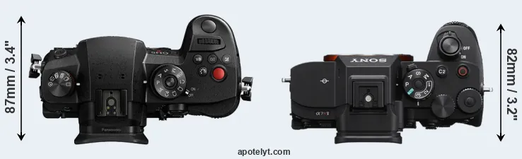 Compare GH5 II versus A7R V top